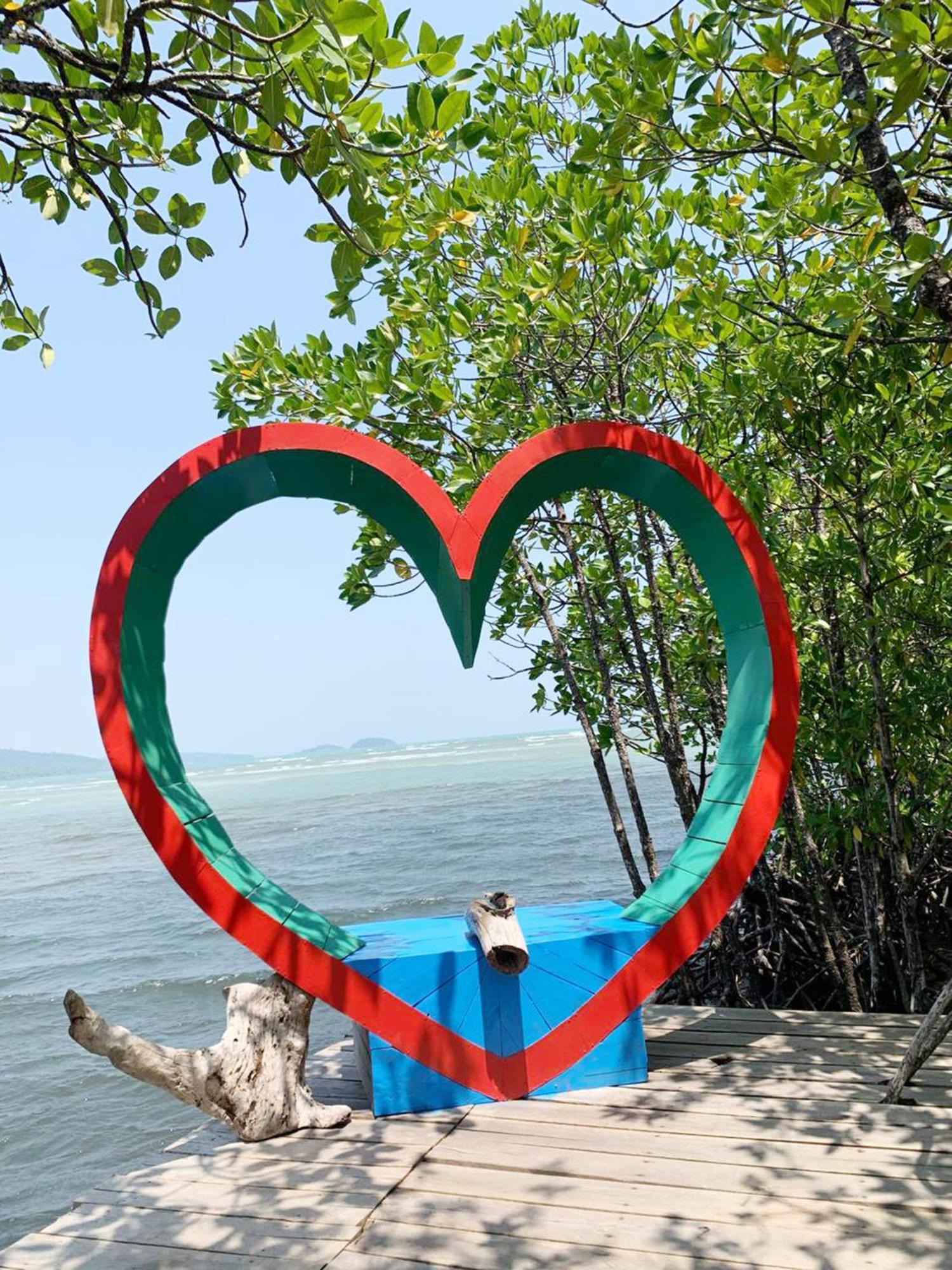 Green Ocean Lodge Kaoh Touch Bagian luar foto